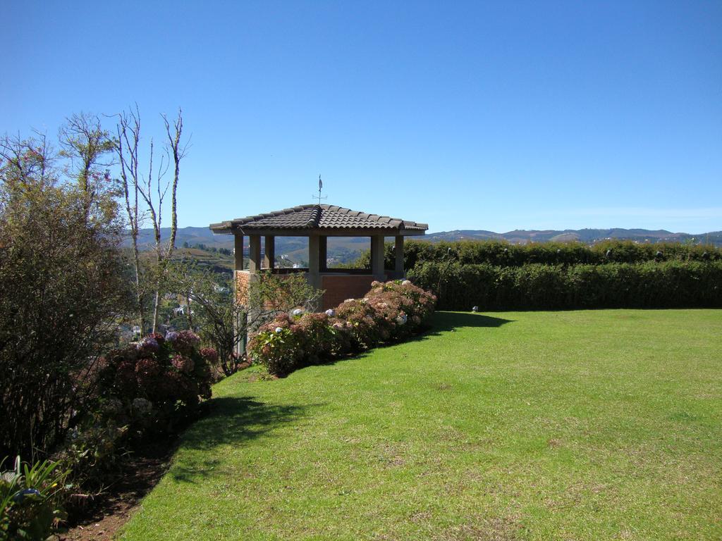 Sonho Verde Guest House Campos do Jordão エクステリア 写真